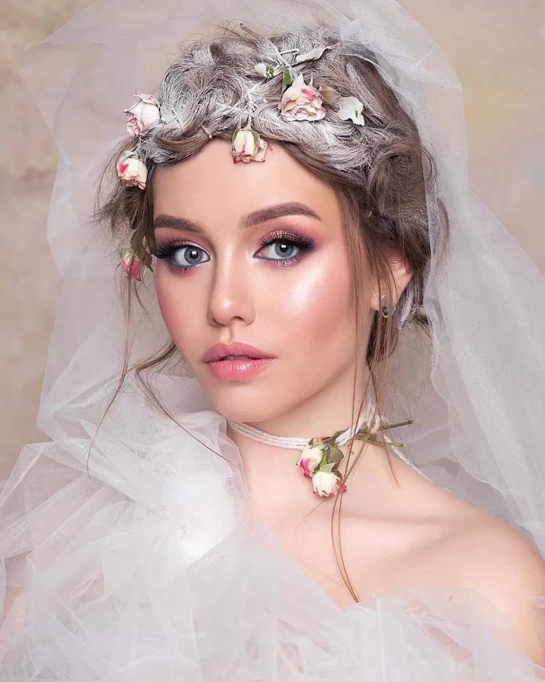 Fresh Makeup Ideas For Bohemian Brides