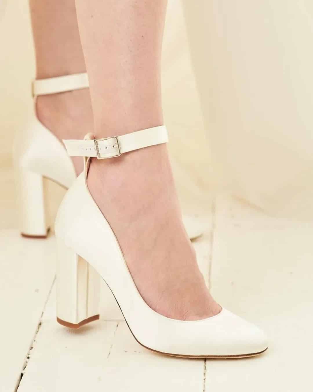 Vintage Ivory Wedding Shoes