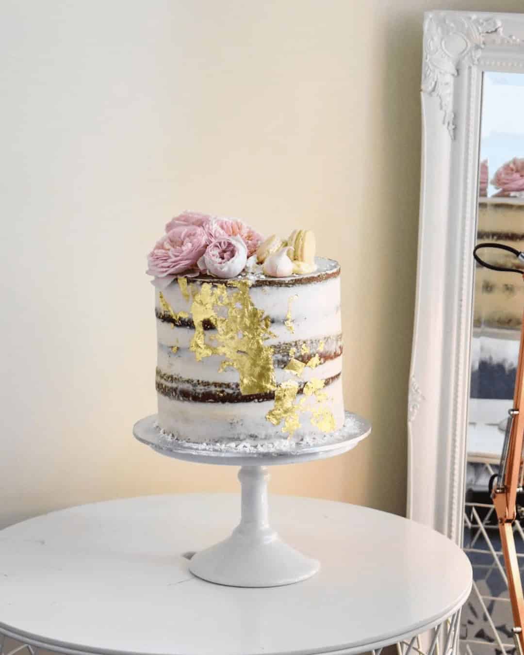 Macarons As Semi-Naked And Naked Cakes Wedding Decor