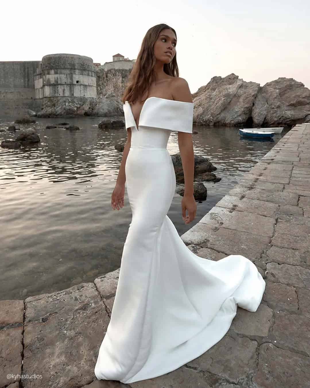 Simple Beach Wedding Dresses