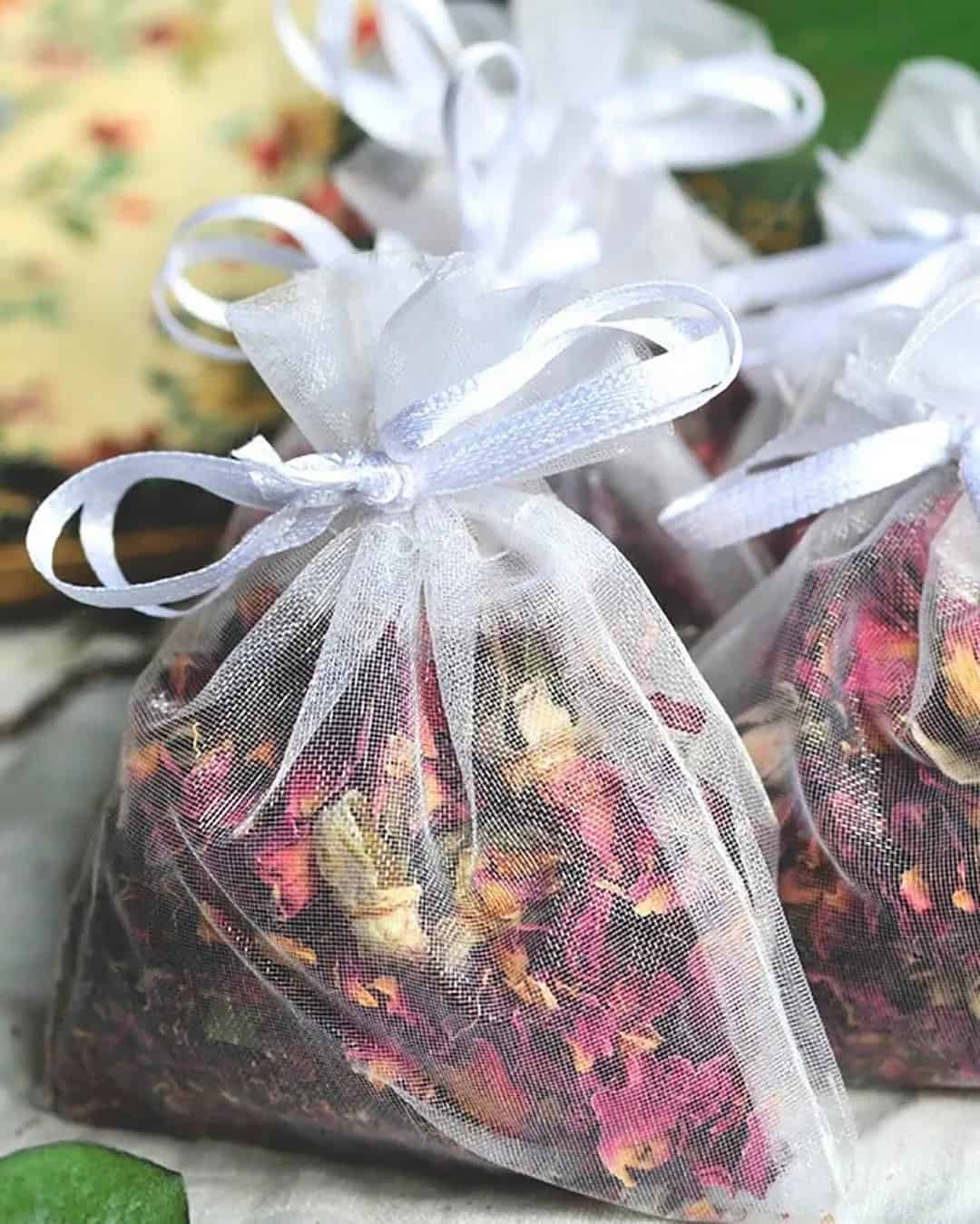 DIY Bridal Shower Favors