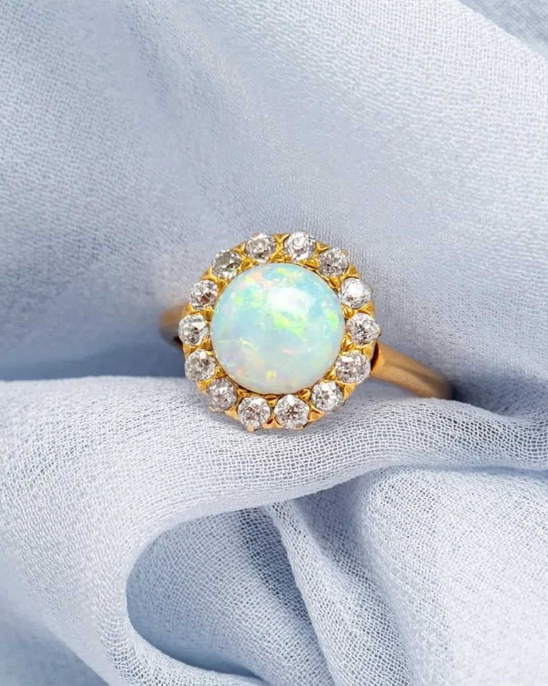 Colored Engagement Rings – Opal