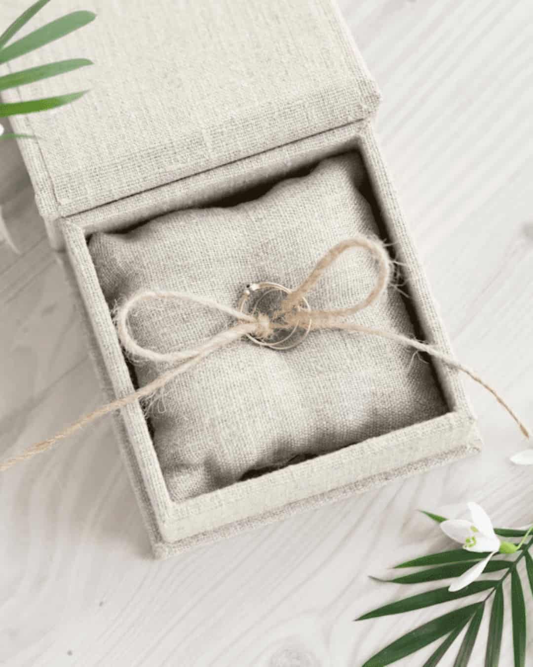 Ring Bearer Box With Rustic Ribbon