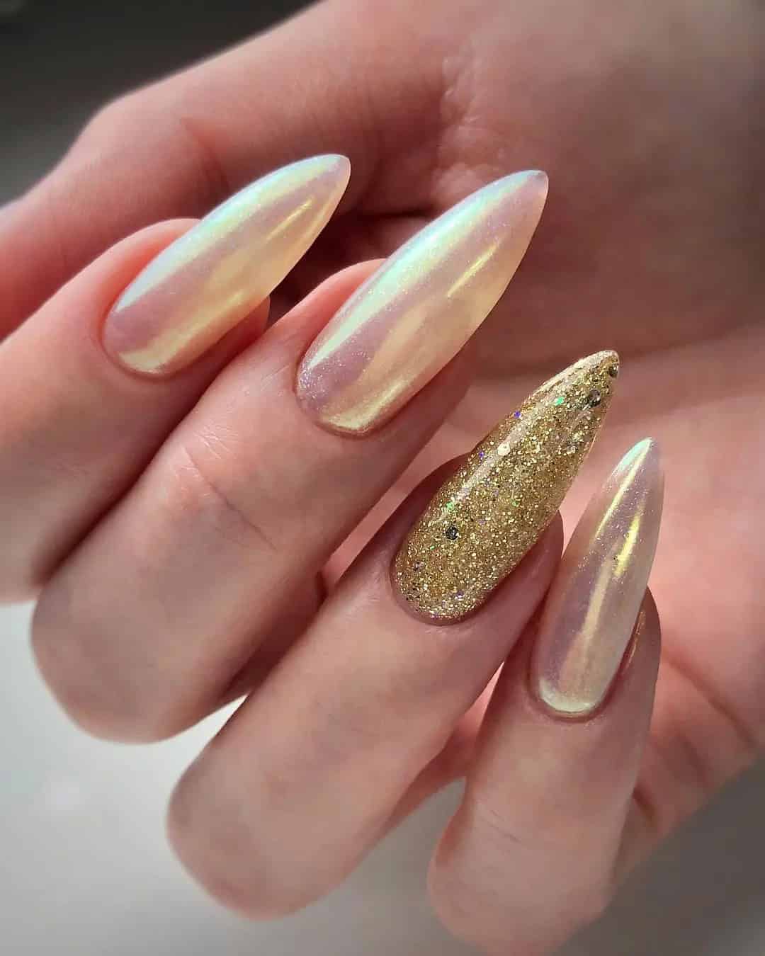 Gold Glitter Nails