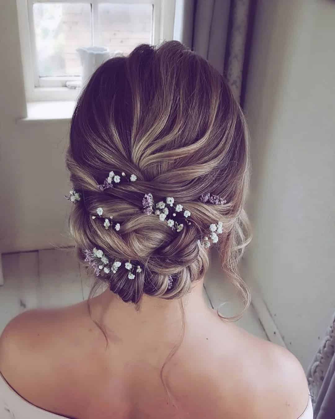 Wedding Hairstyles With Flowers