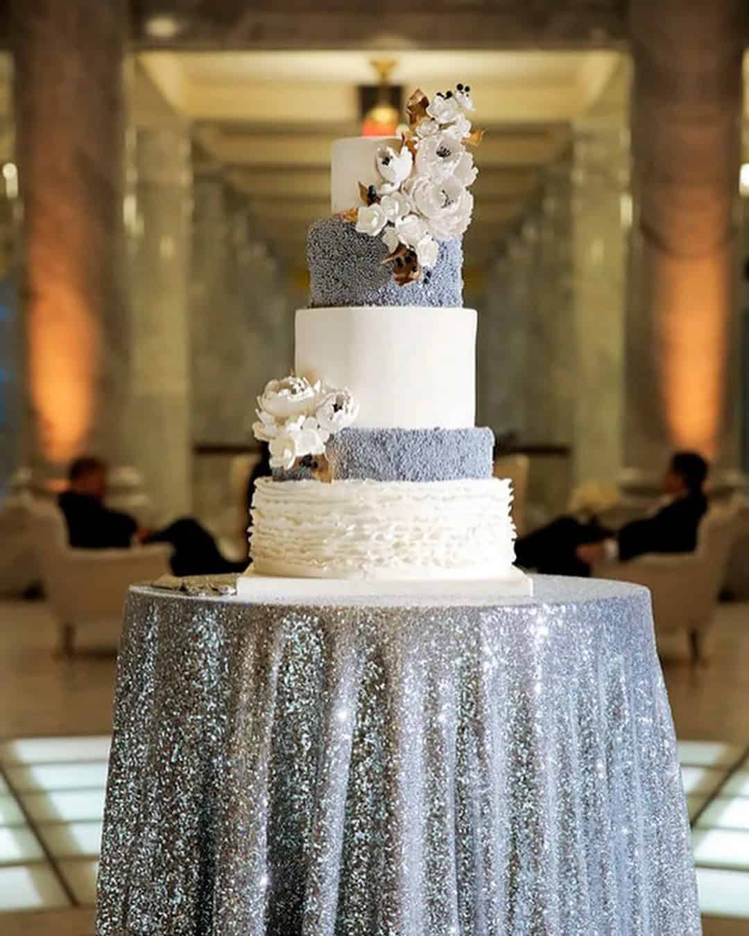 Sparkly Winter Wedding Cakes