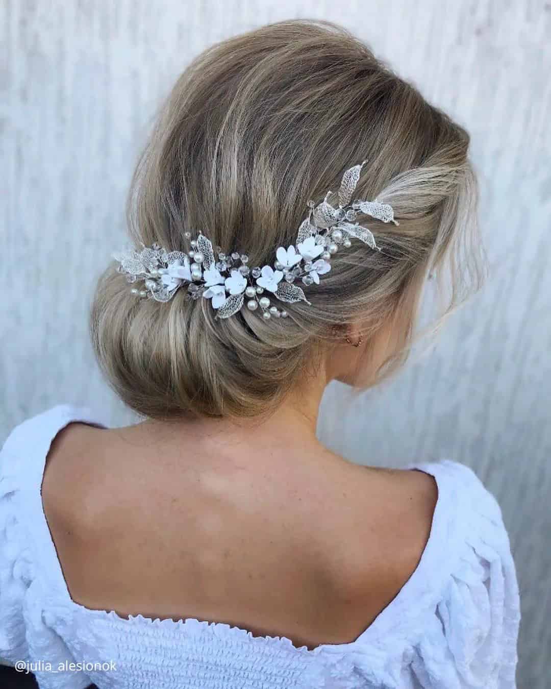 Easy Hairstyle Ideas With Headpieces