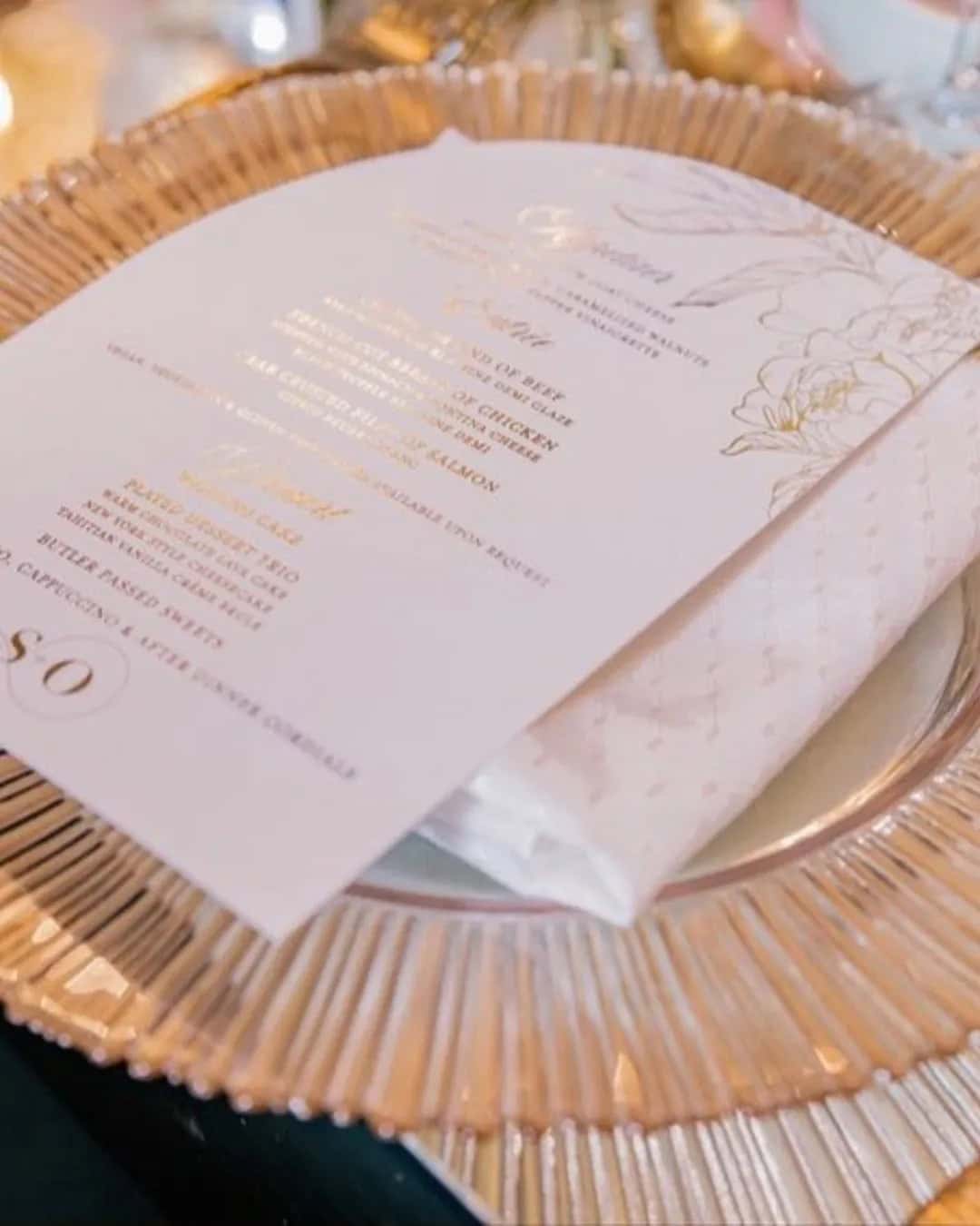 Golden Stylish Name Cards For Your Wedding