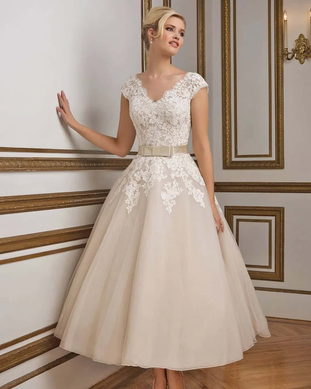 Vintage Style Tea Length Wedding Dresses