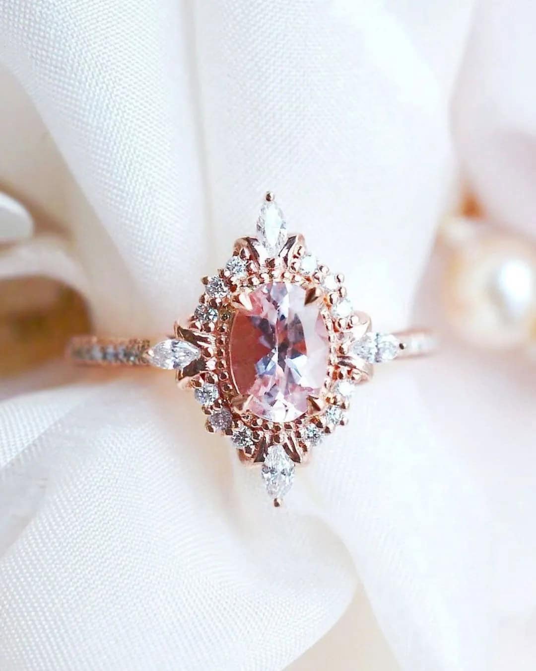 Halo Morganite Engagement Rings