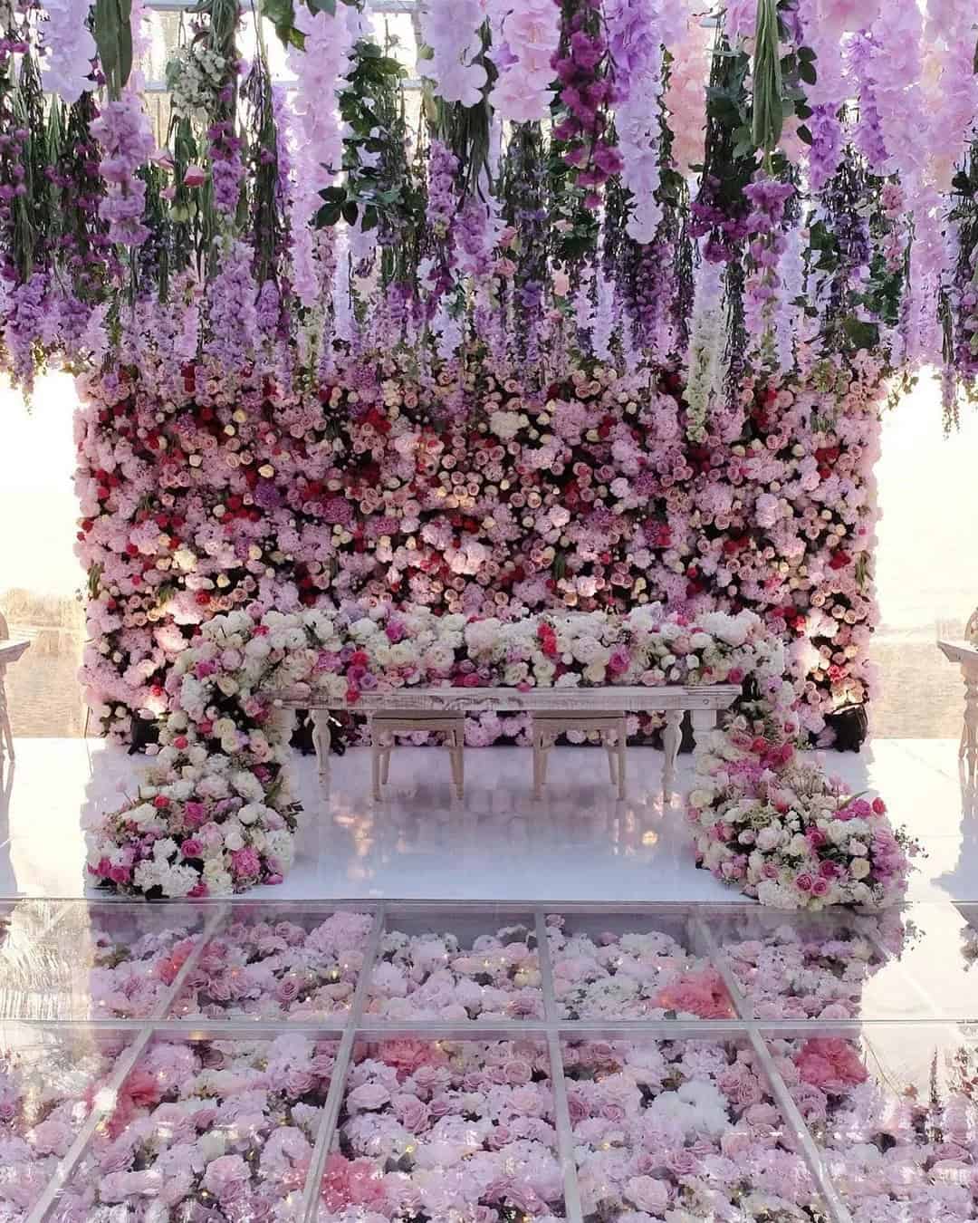 Pink Wedding Altar Decor Ideas