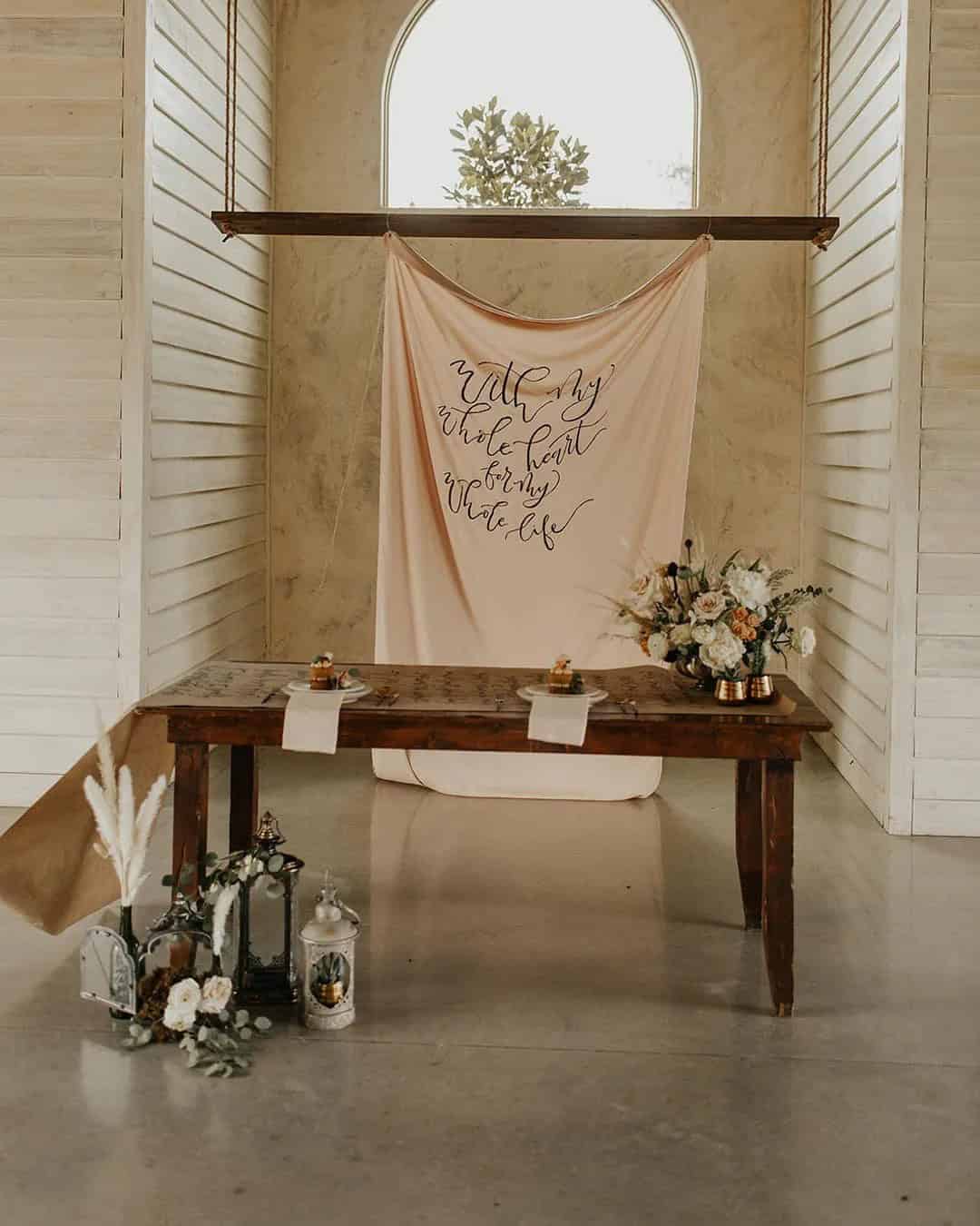 Canvas Wedding Backdrop Ideas