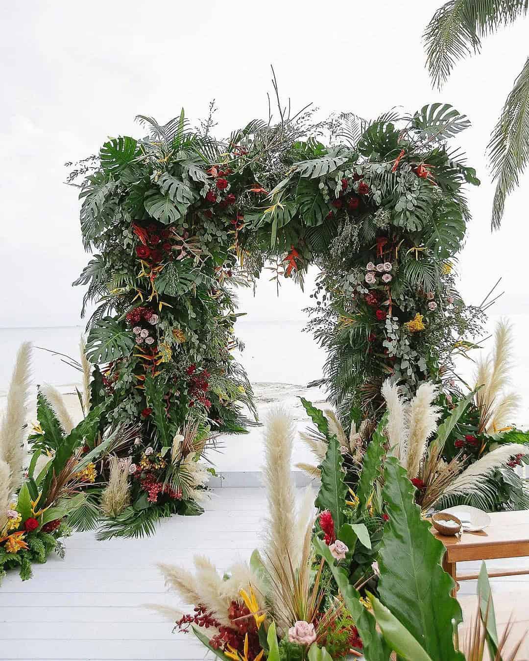 Trendy Unique Wedding Arches