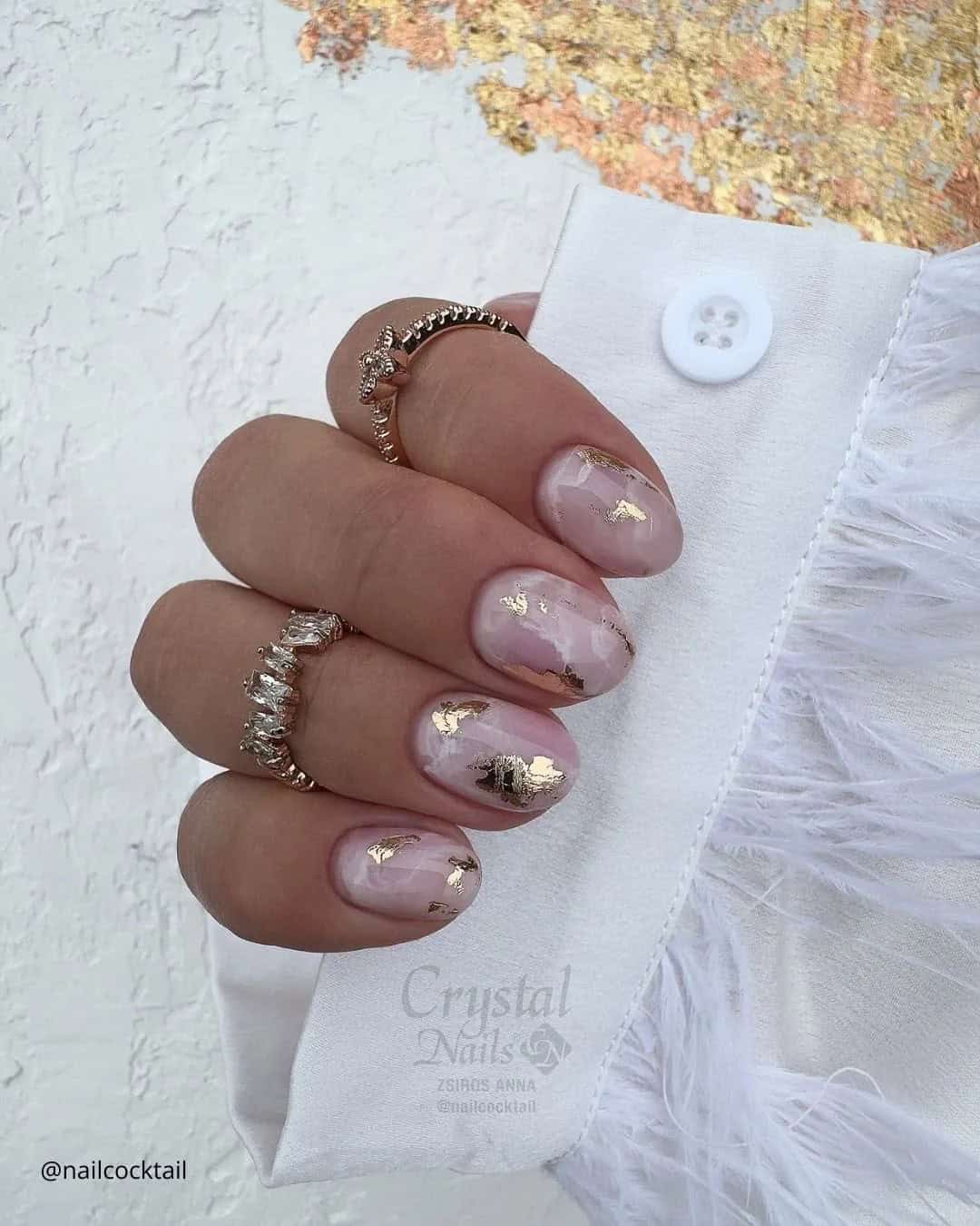 Sparkly Champagne Nails Design