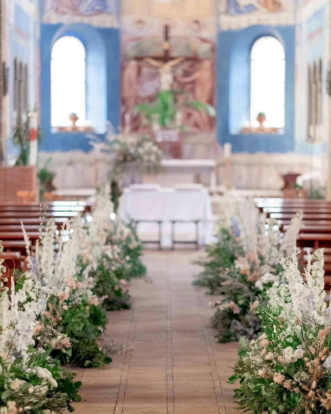 Small church wedding decorations