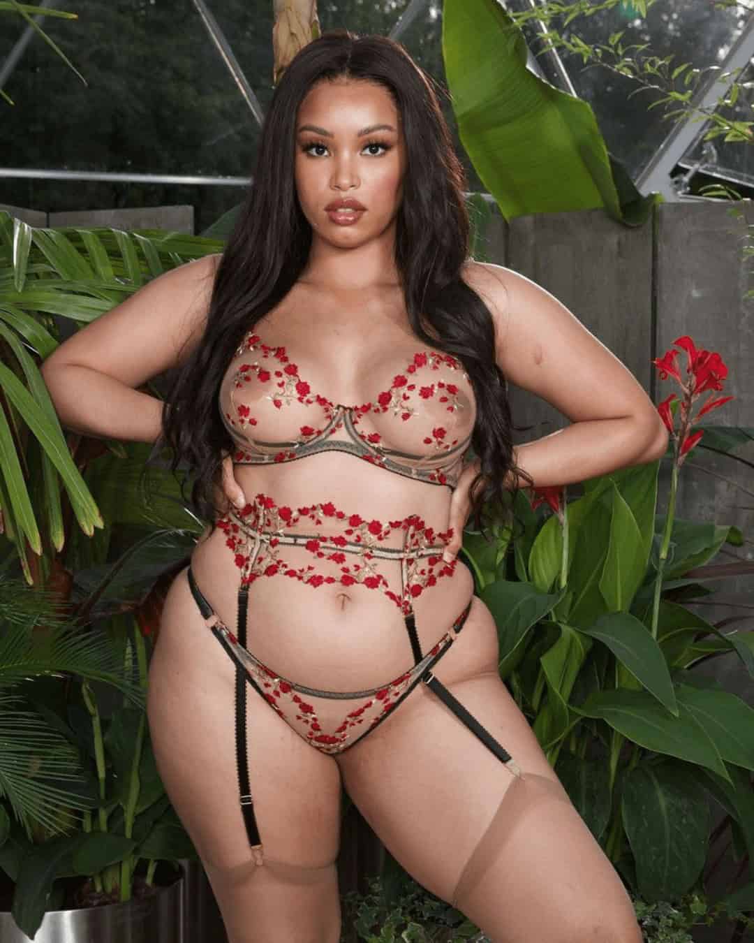 Extra Hot Lingerie For Plus Size