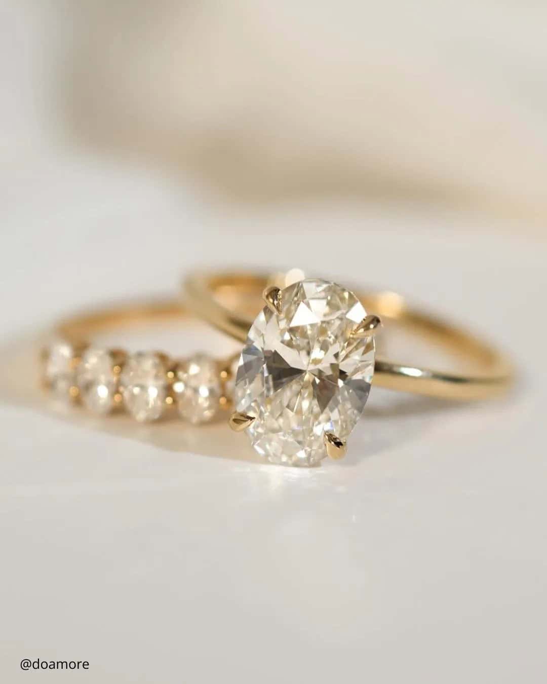 Enchanting Simple Wedding Rings