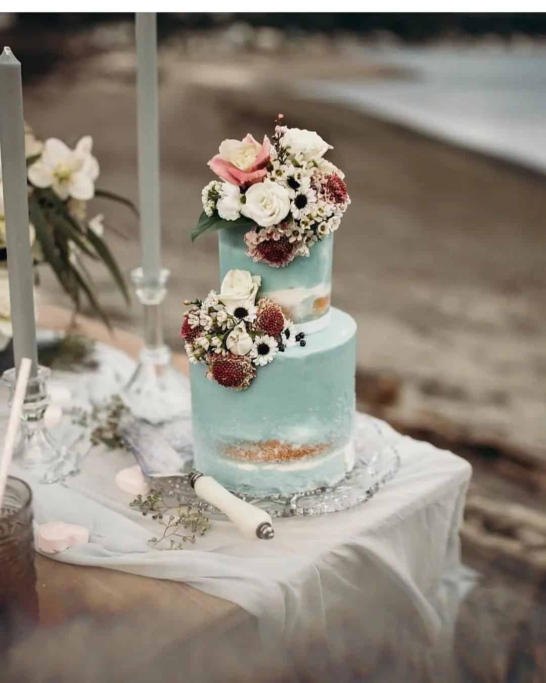 Wedding Cakes with Buttercream and Flowers