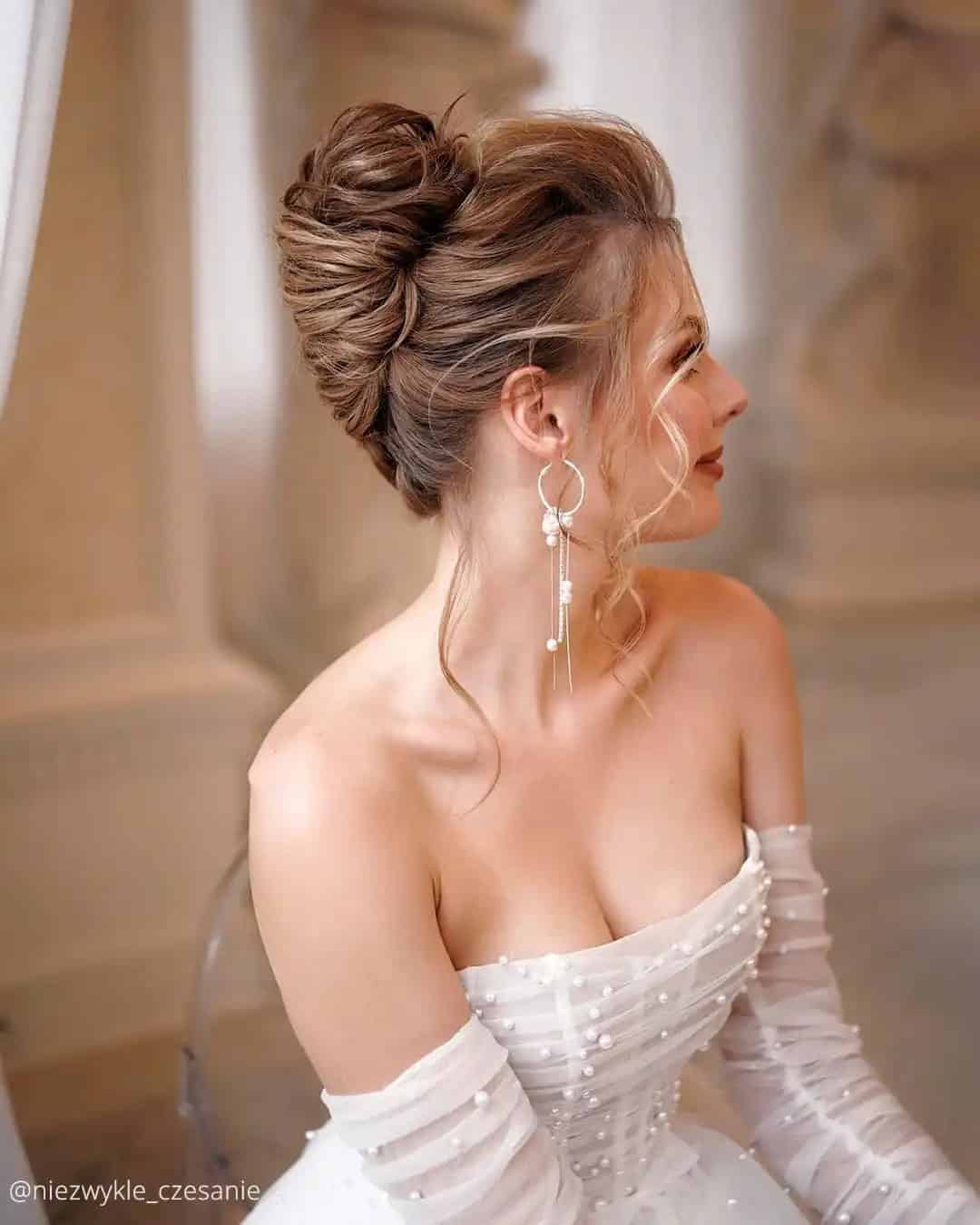 Chic Bridal Beehive