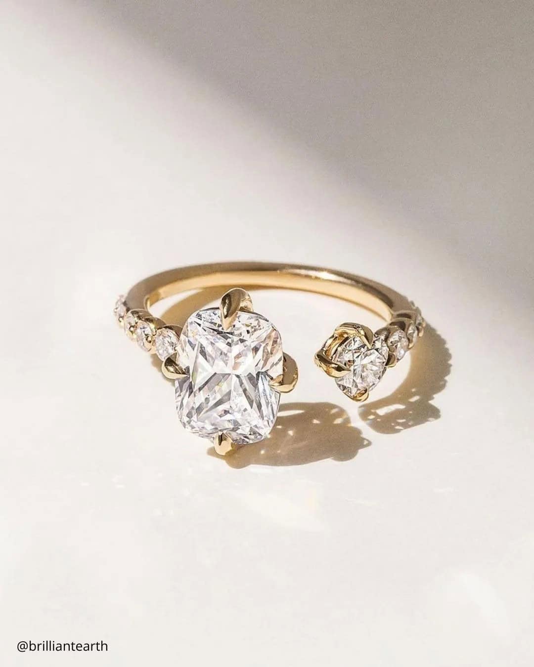 Yellow Gold Toi et Moi Engagement Rings