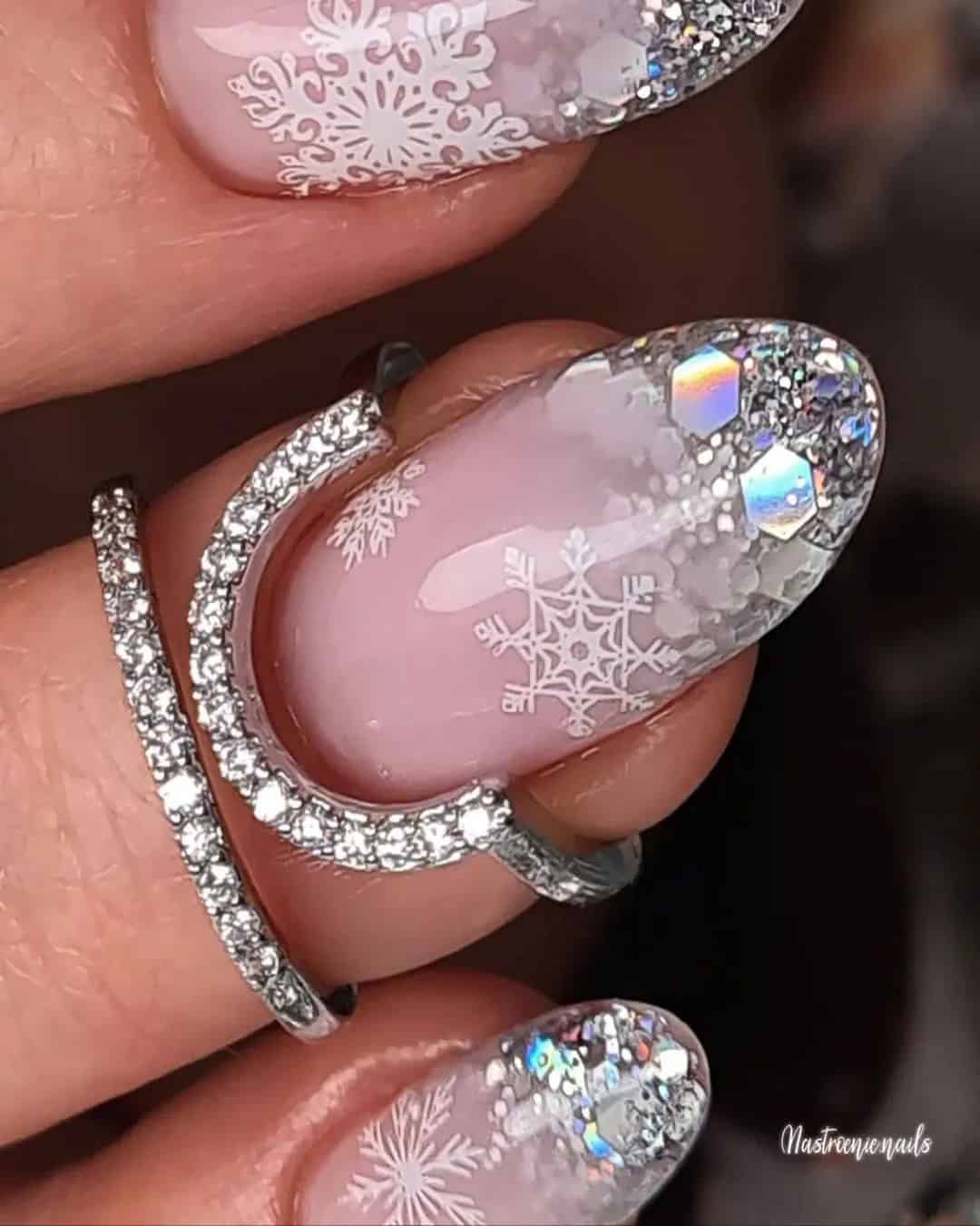 Glitter Nails For Winter Weddings