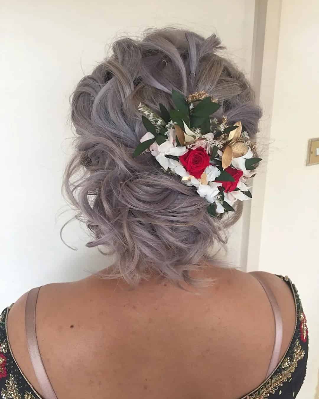 Slightly Messy Hairstyles for Mother Of The Bride