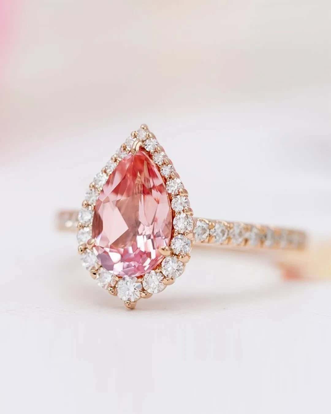 Amazing Pink Sapphire In Engagement Rings