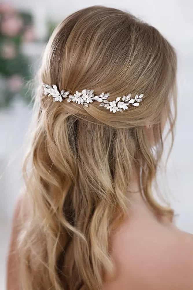 White Flowers Headpieces