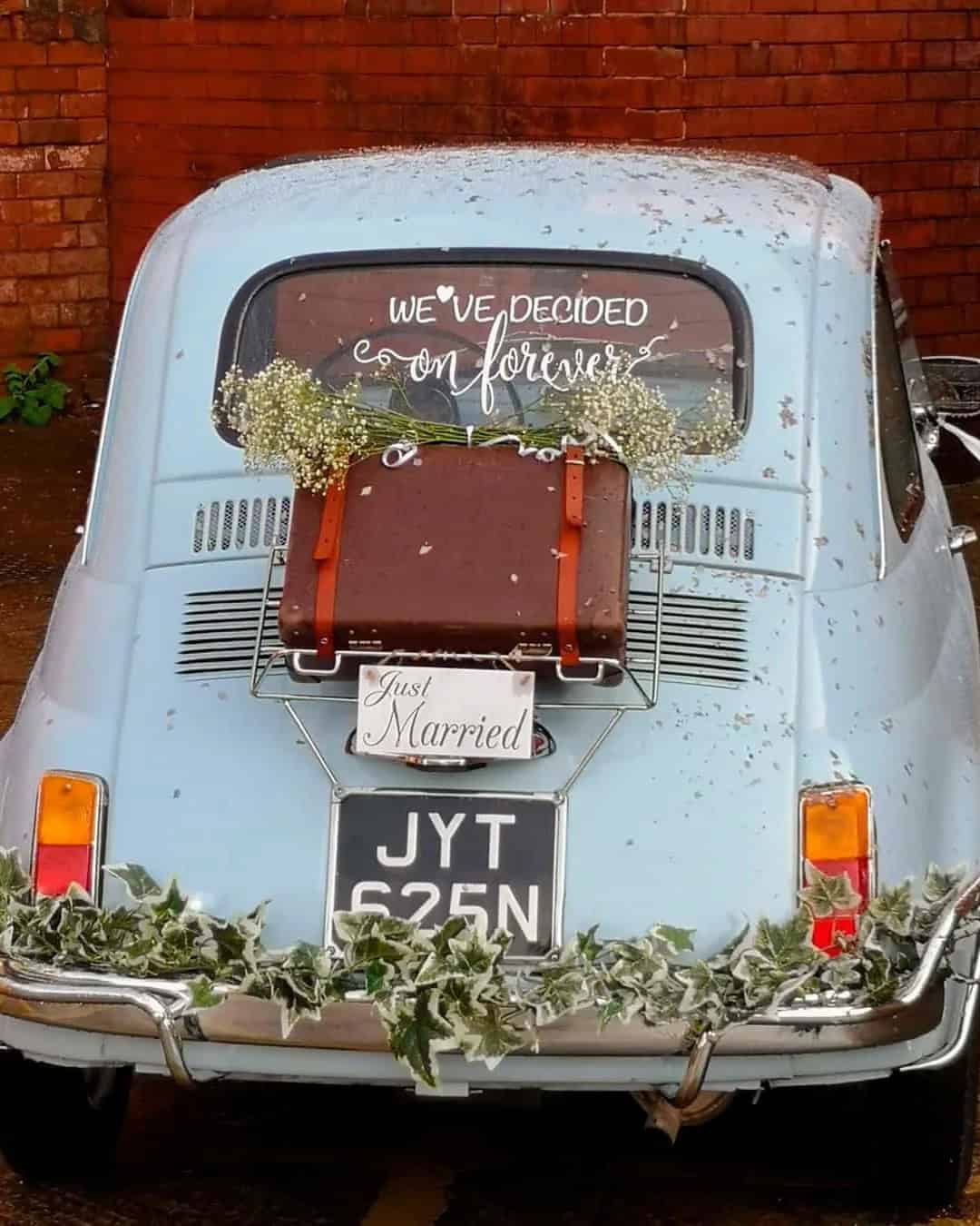 Country Wedding Decorated Car