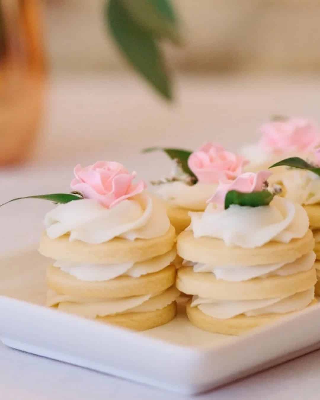 Mini Cake Stacked Cookies