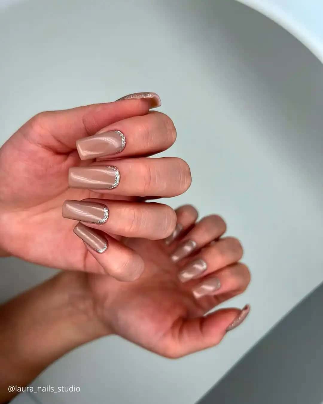 Gold Indian Wedding Nails