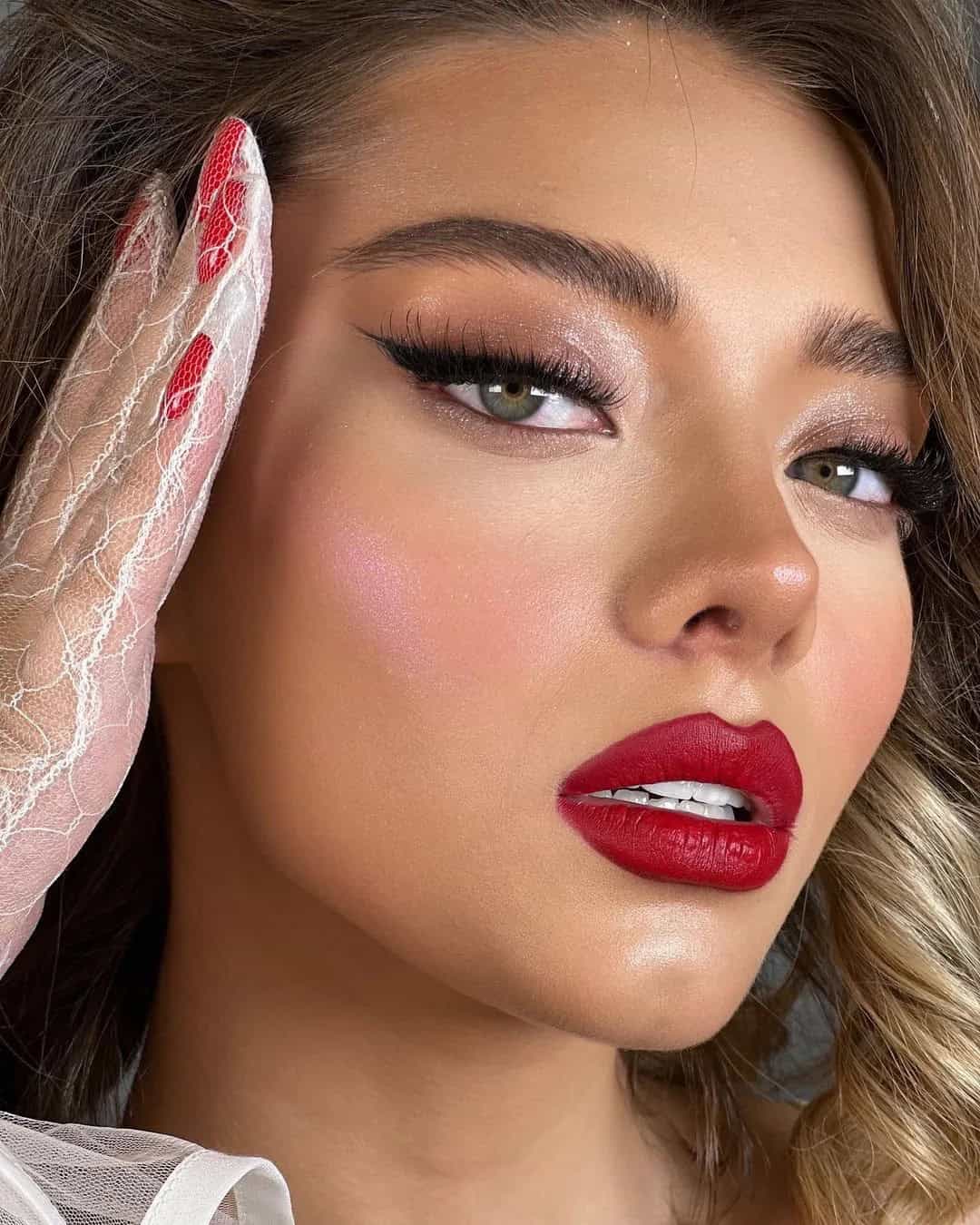 Boho Makeup With Red Lips