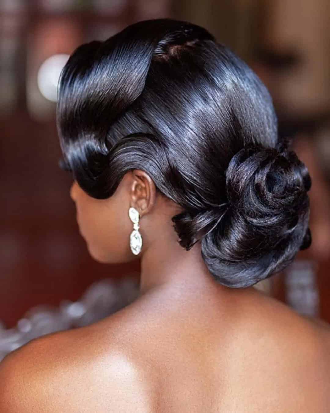 Elegant Wedding Updos For Black Bride