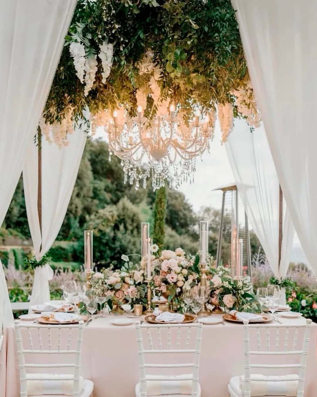 Sweetheart Table Decor