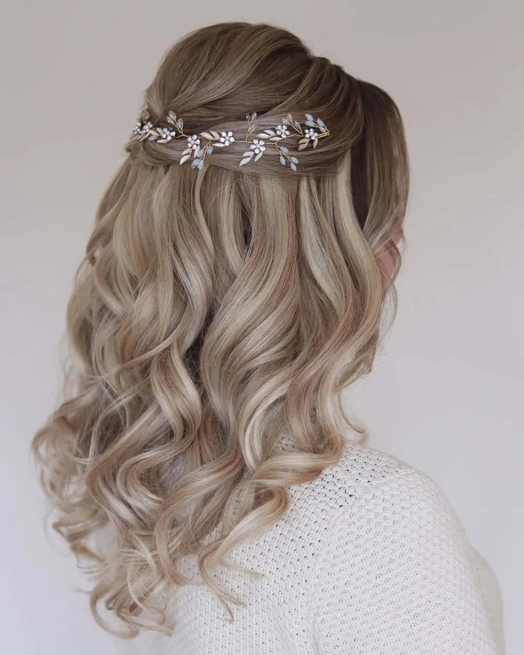 Half Up Half Down Beach Wedding Hairstyles