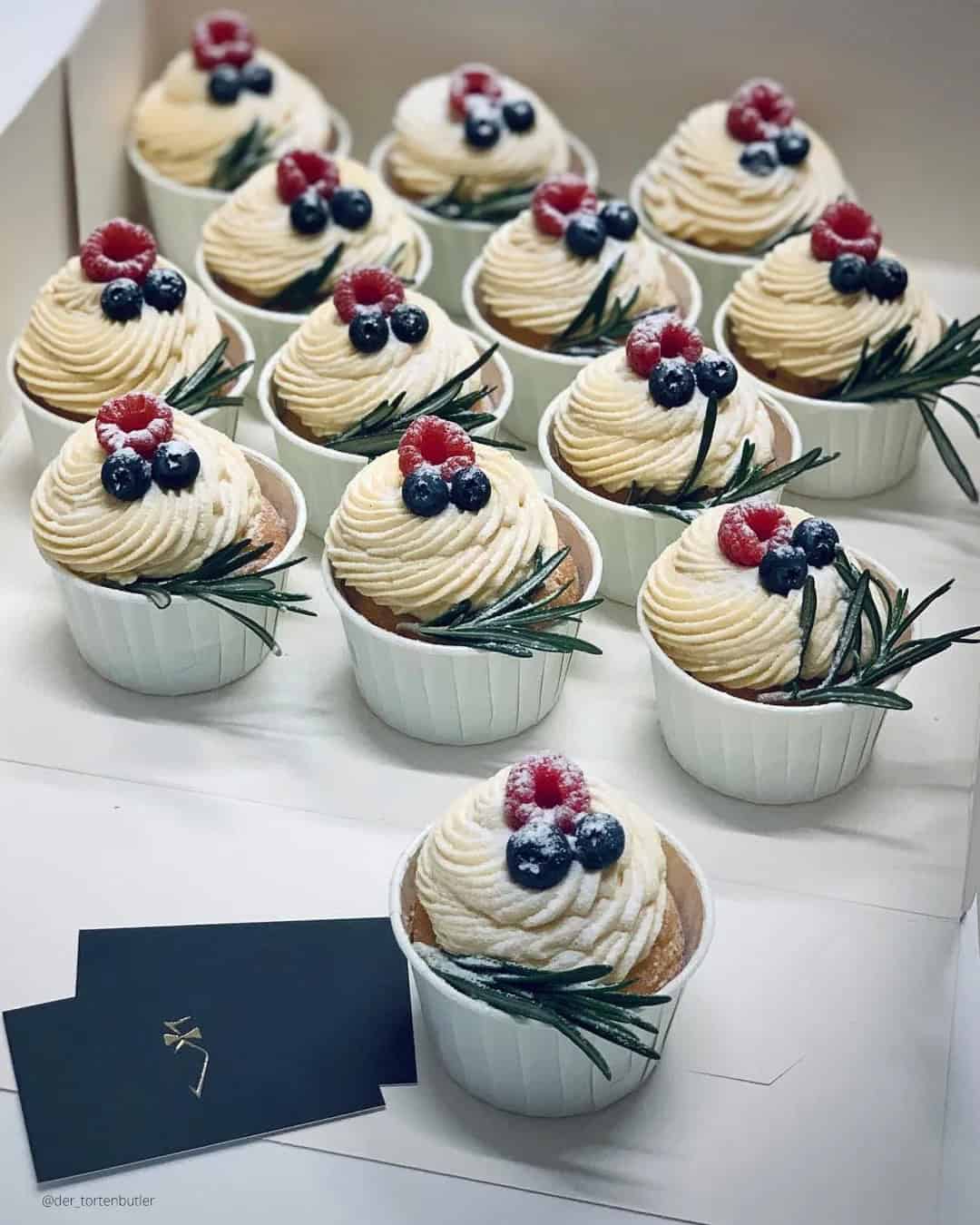 Christmas-Themed Wedding Desserts