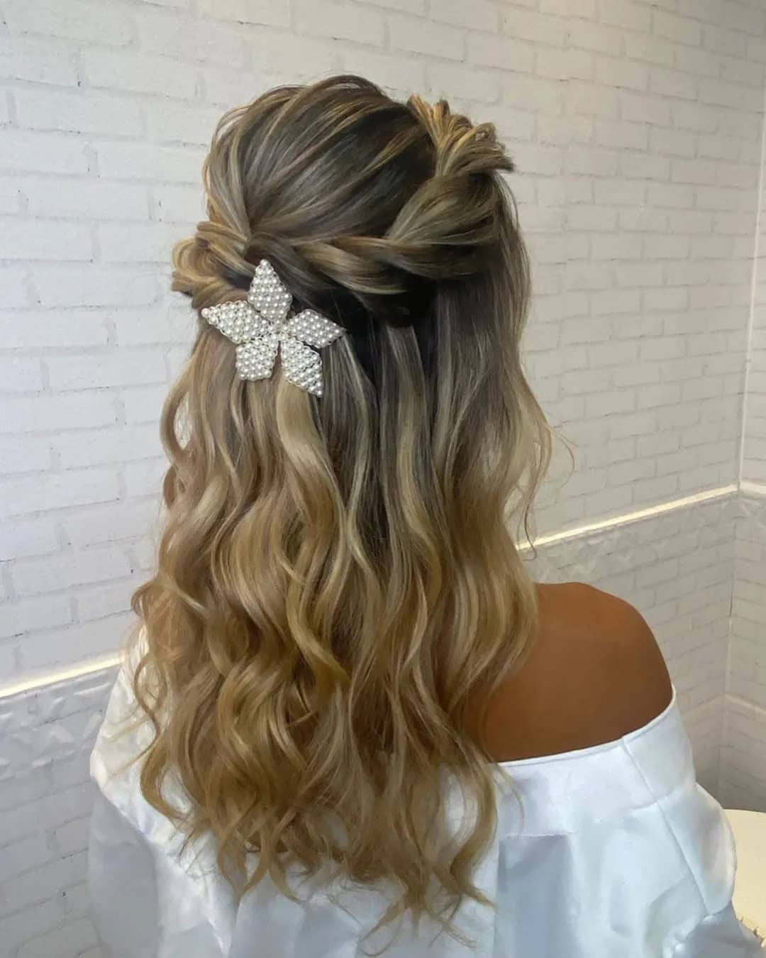 Half Up Winter Wedding Hairstyles