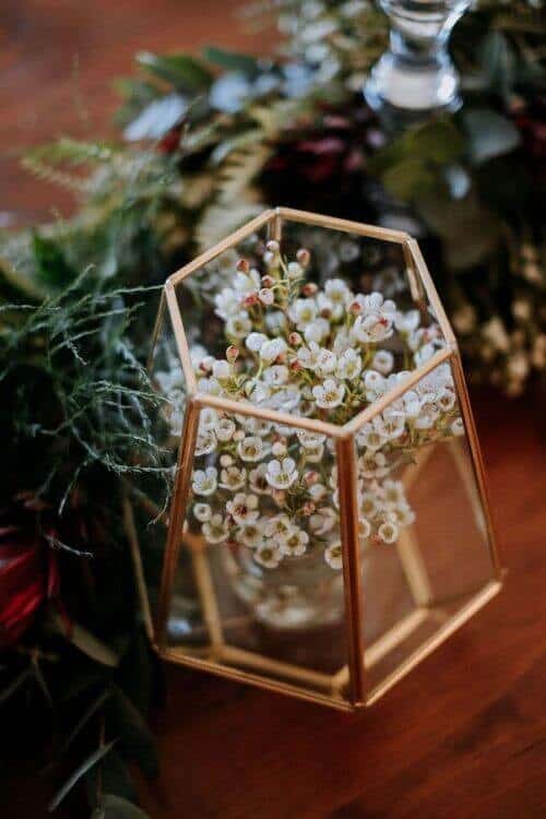 Baby’s breath and hexagon centerpieces