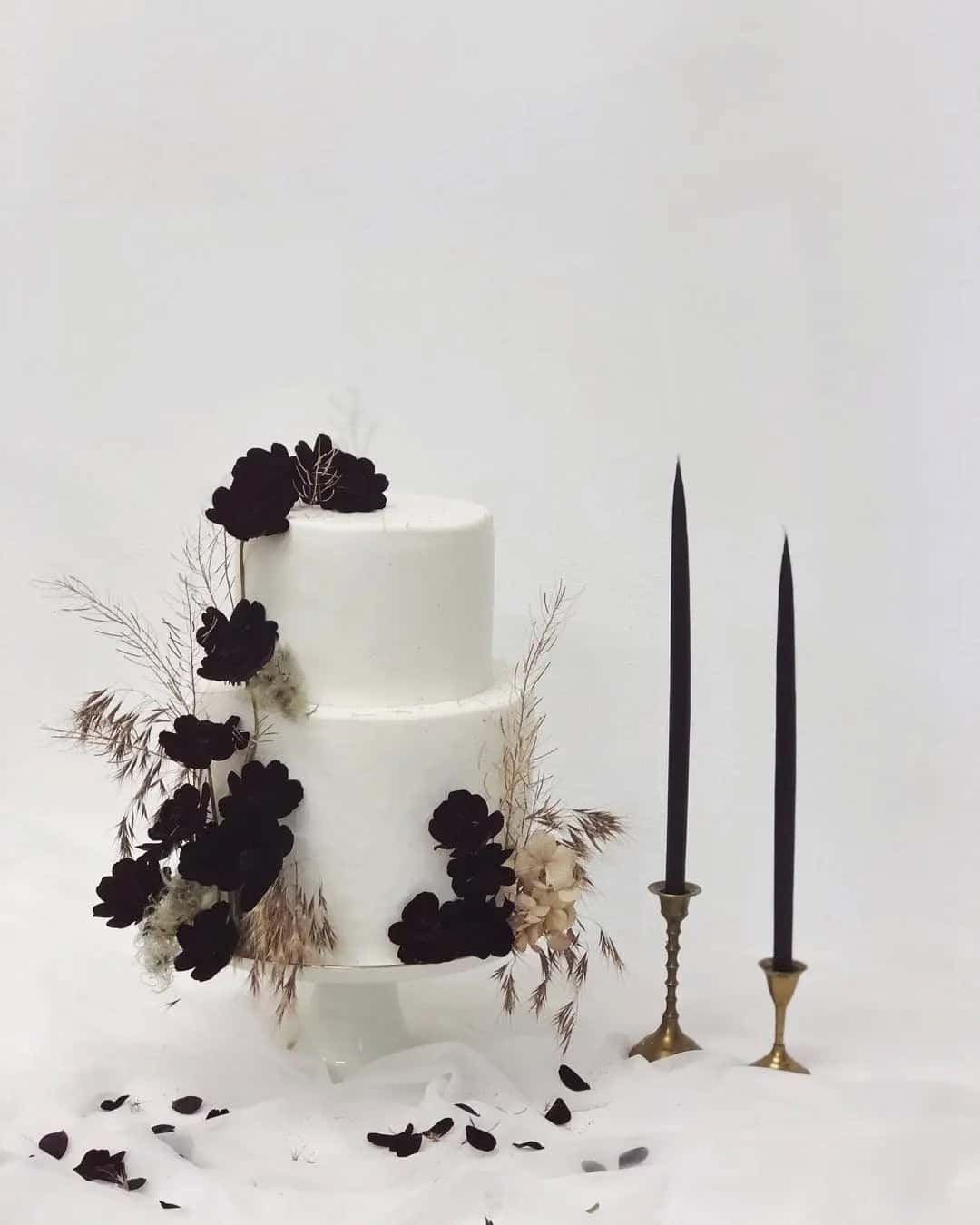 Wedding Cake Flowers In Black