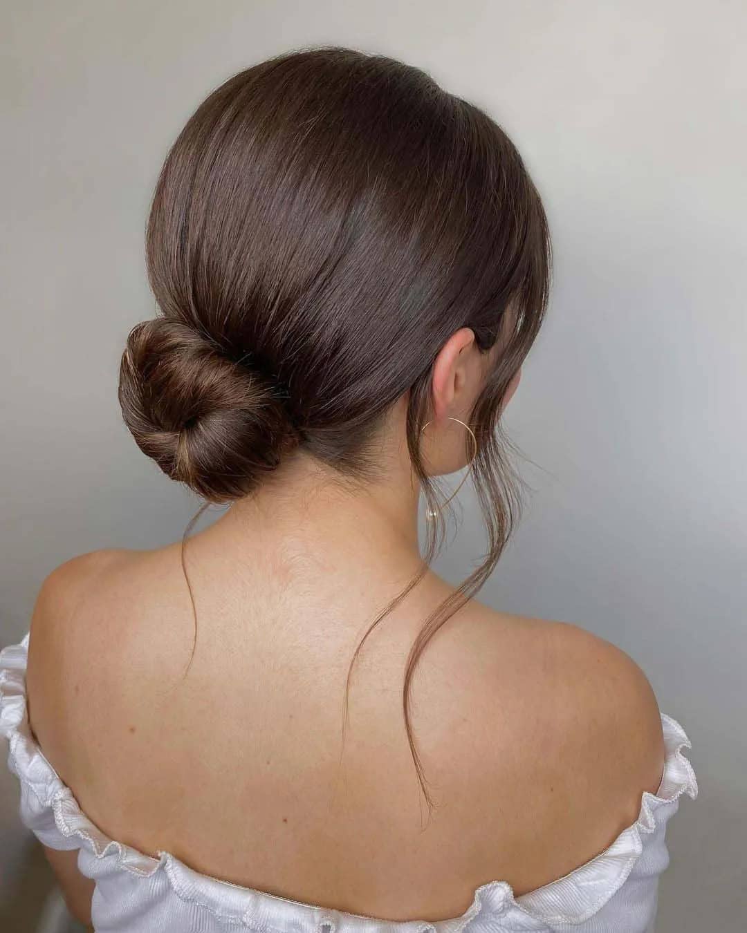 Sleek Bridesmaid Hairstyles