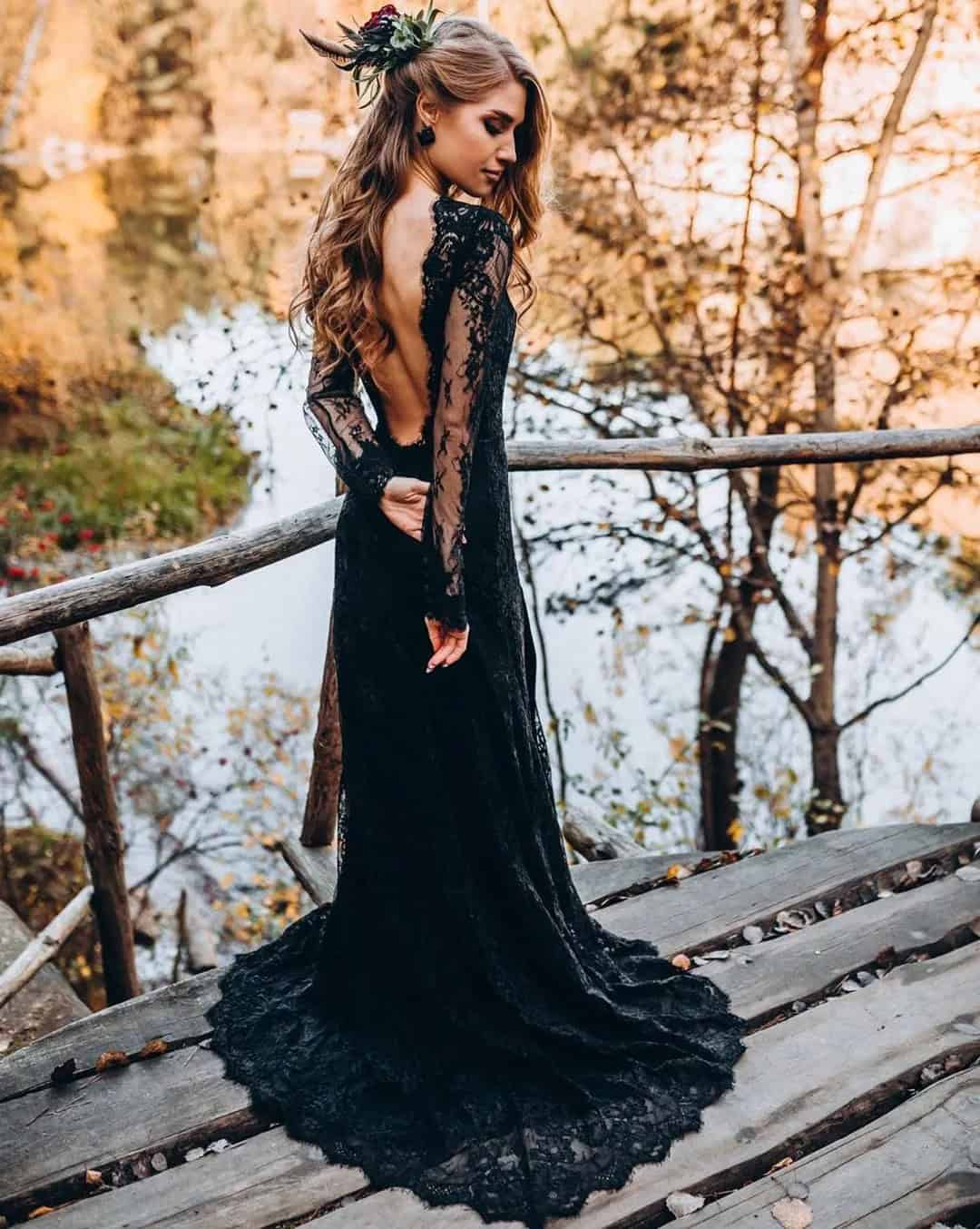 Long Sleeve Black Wedding Dresses