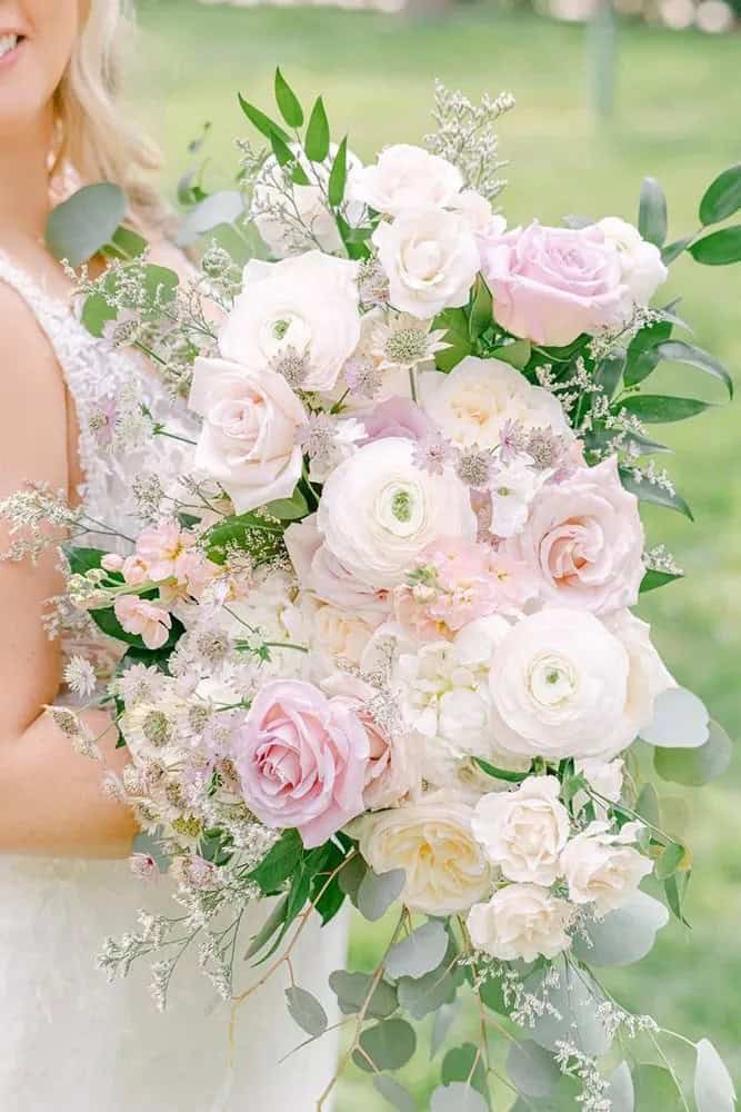 Exquisite Cascading Wedding Bouquets