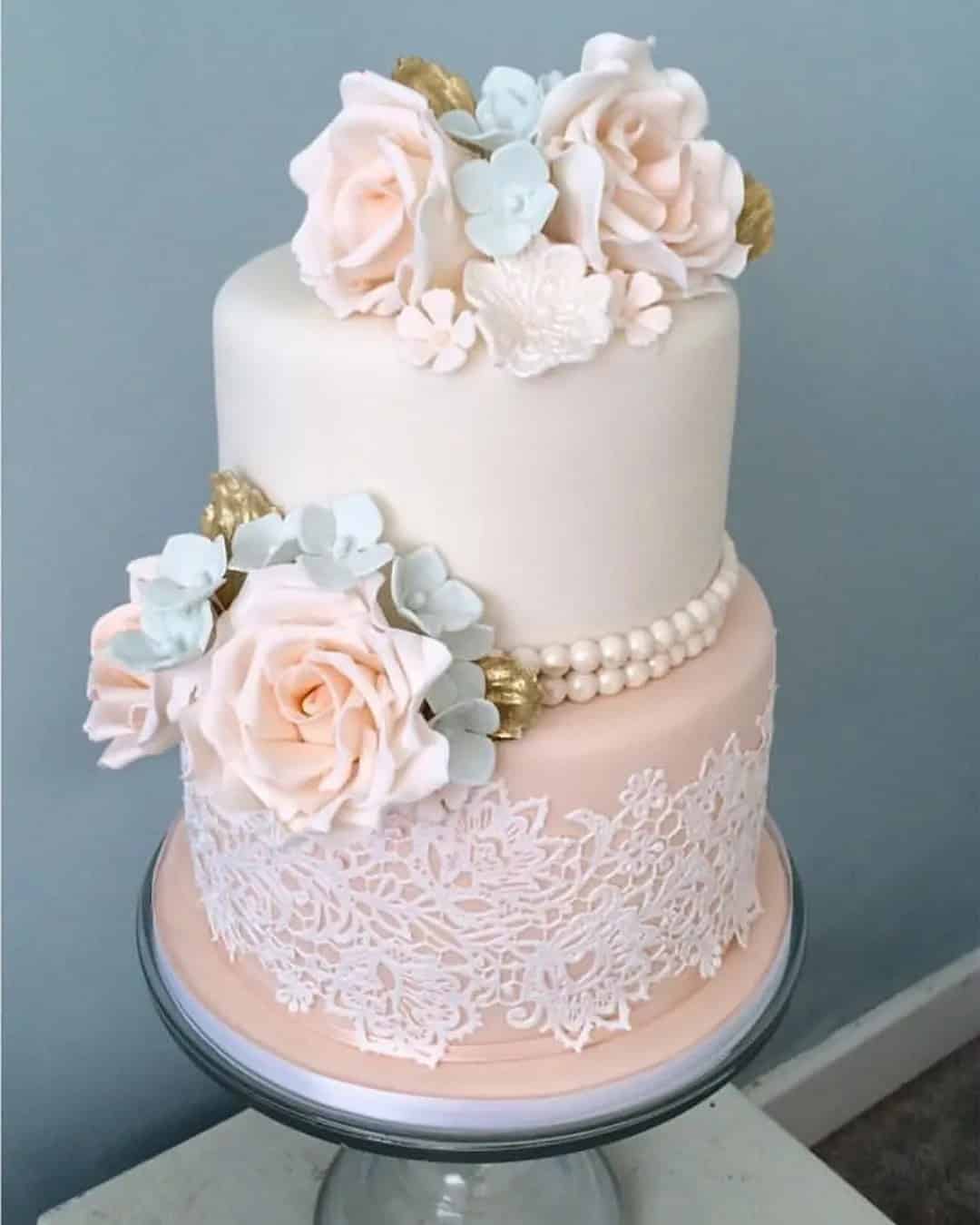 Colored Romantic Wedding Cakes