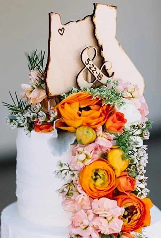 Cake Toppers Ideas For Rustic Wedding