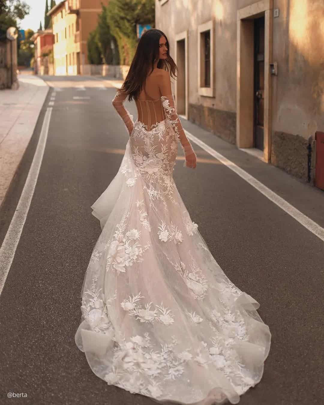 Sexy Backless Wedding Dresses