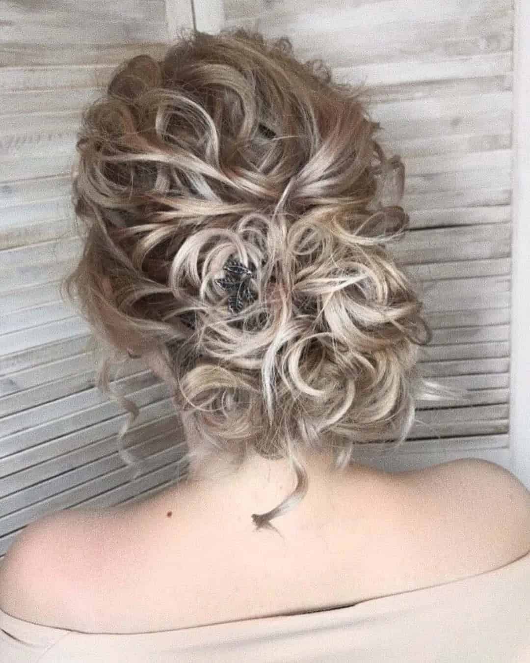 Wedding Hairstyles For Short Curly Hair