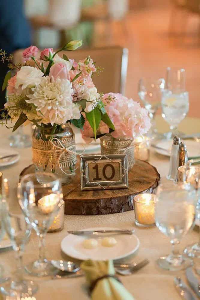 Mason Jars Wedding Centerpieces