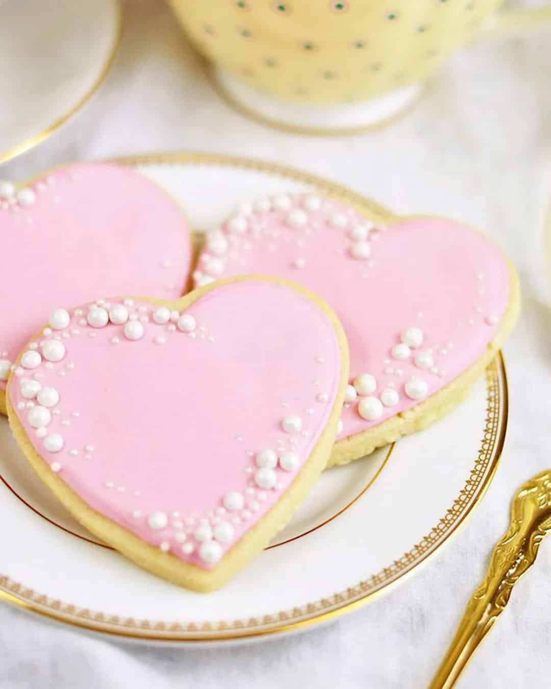 Cute Rose Hearts Cookies