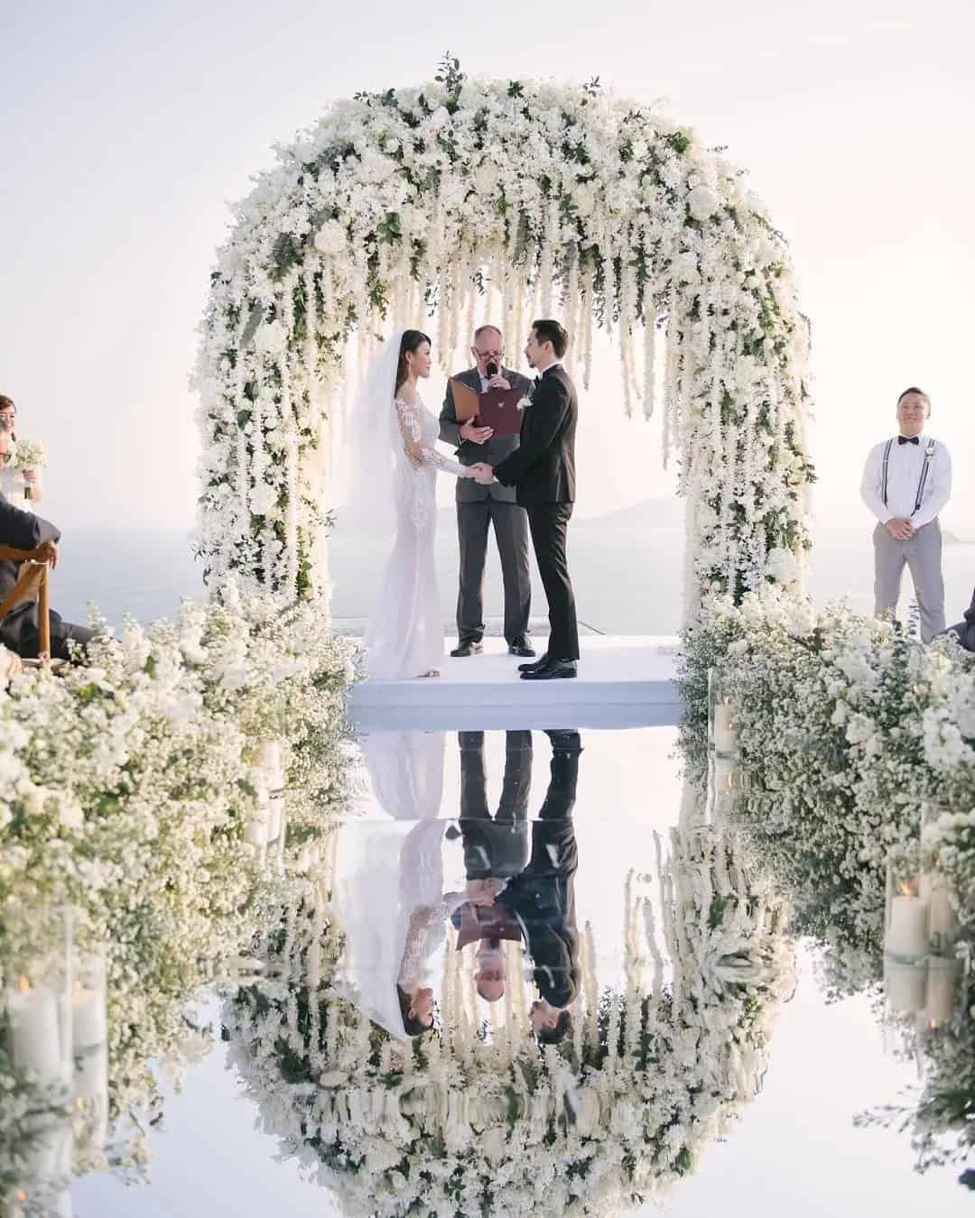 Mirror Wedding Aisle