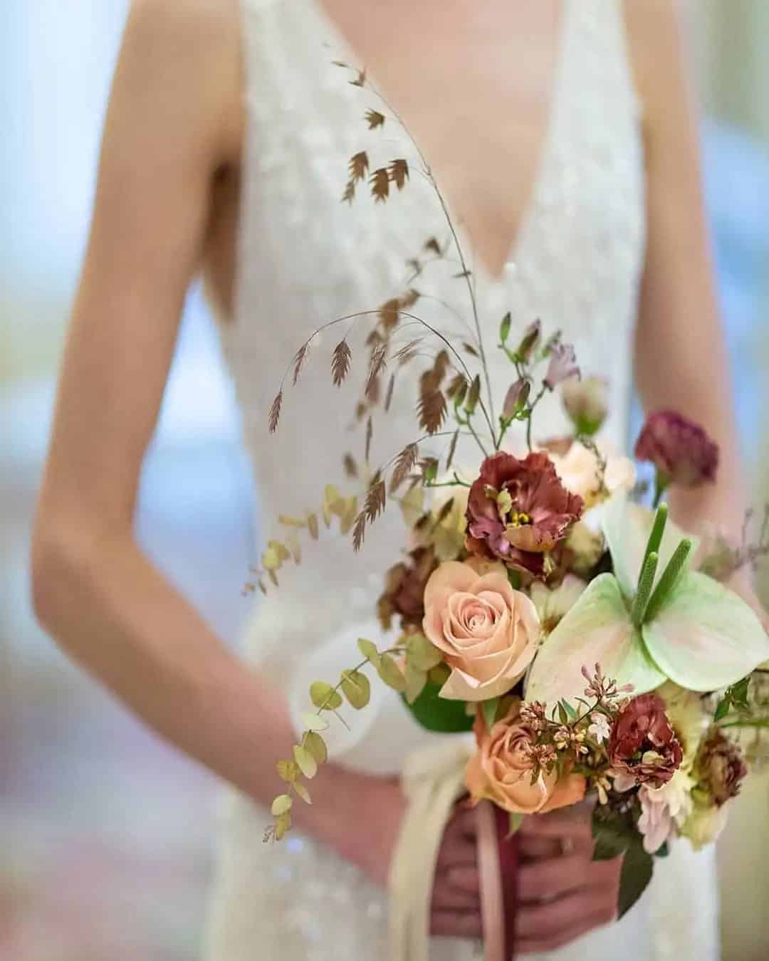 Small Bouquets For A Rustic Wedding